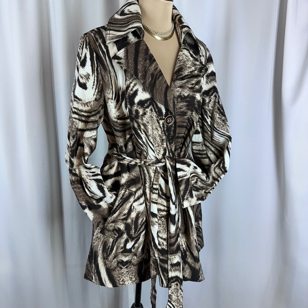 Susan Graver Animal Print Blazer Jacket Brown Stretch Button Front M